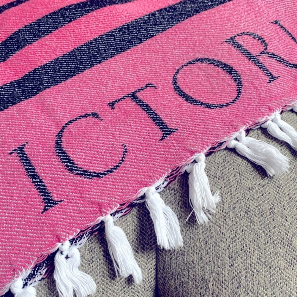 Throw Beach Blanket/Towel Victoria’s Secret —#103 - Picture 3 of 13